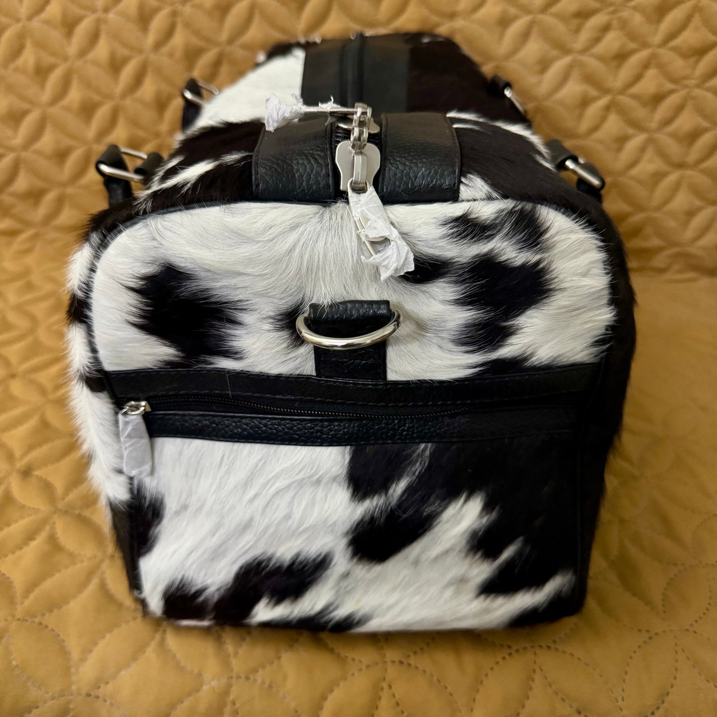 Cowhide Black & White duffle bag for men | Gym bag | SEE YOUR BAG BEFORE FREE SHIPPING - Cowhide Kingdom