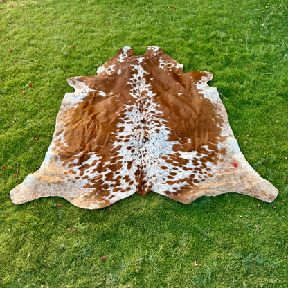 Brown Cowhide Rug Large | Real Hair-On Cowhide | Bedroom Living Room Cowhide Rug Home Decor