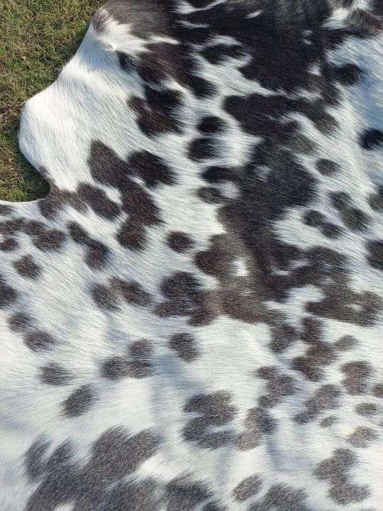 Large Black and White Cowhide Rug - Cowhide Kingdom