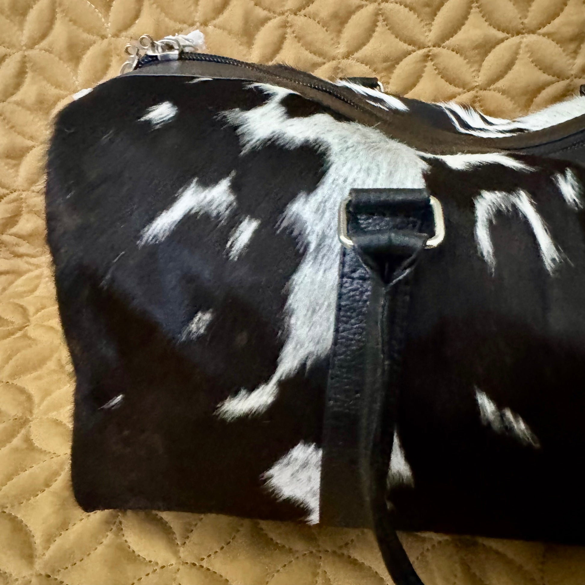 Cowhide Black & White duffle bag for men | Gym bag | SEE YOUR BAG BEFORE FREE SHIPPING - Cowhide Kingdom