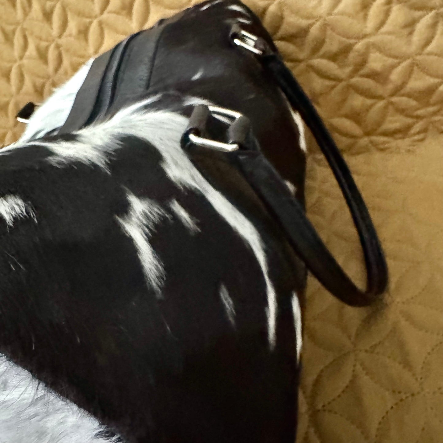 Cowhide Black & White duffle bag for men | Gym bag | SEE YOUR BAG BEFORE FREE SHIPPING - Cowhide Kingdom