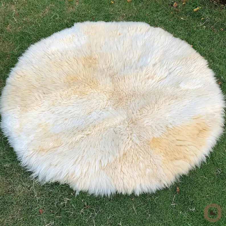 Natural Small Sheepskin Rug - Cowhide Kingdom