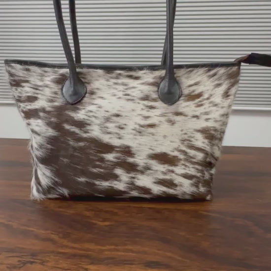 360 veiw of Cowhide leather tote bag brown white speckled with black handles