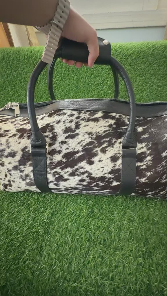 360 veiw of duffel bag